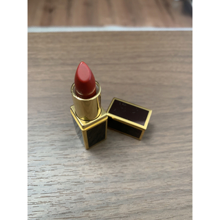 トムフォードビューティ(TOM FORD BEAUTY)の新品未使用　Tomfordトムフォード　リップカラー　口紅　16 ミニサイズ1g(口紅)