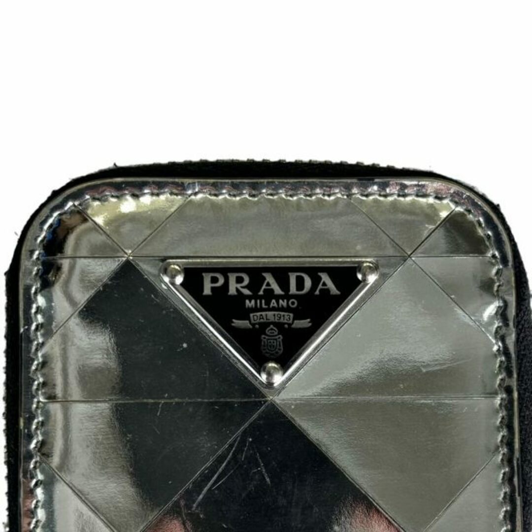 PRADA(プラダ)のプラダ ブラッシュドレザーポーチ ショルダーバッグ シルバー 2TL441 メンズのバッグ(ショルダーバッグ)の商品写真