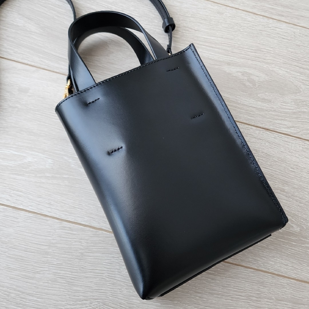 極美品【マルニ】MUSEO ナノ バイカラー 2way ショルダーバッグ