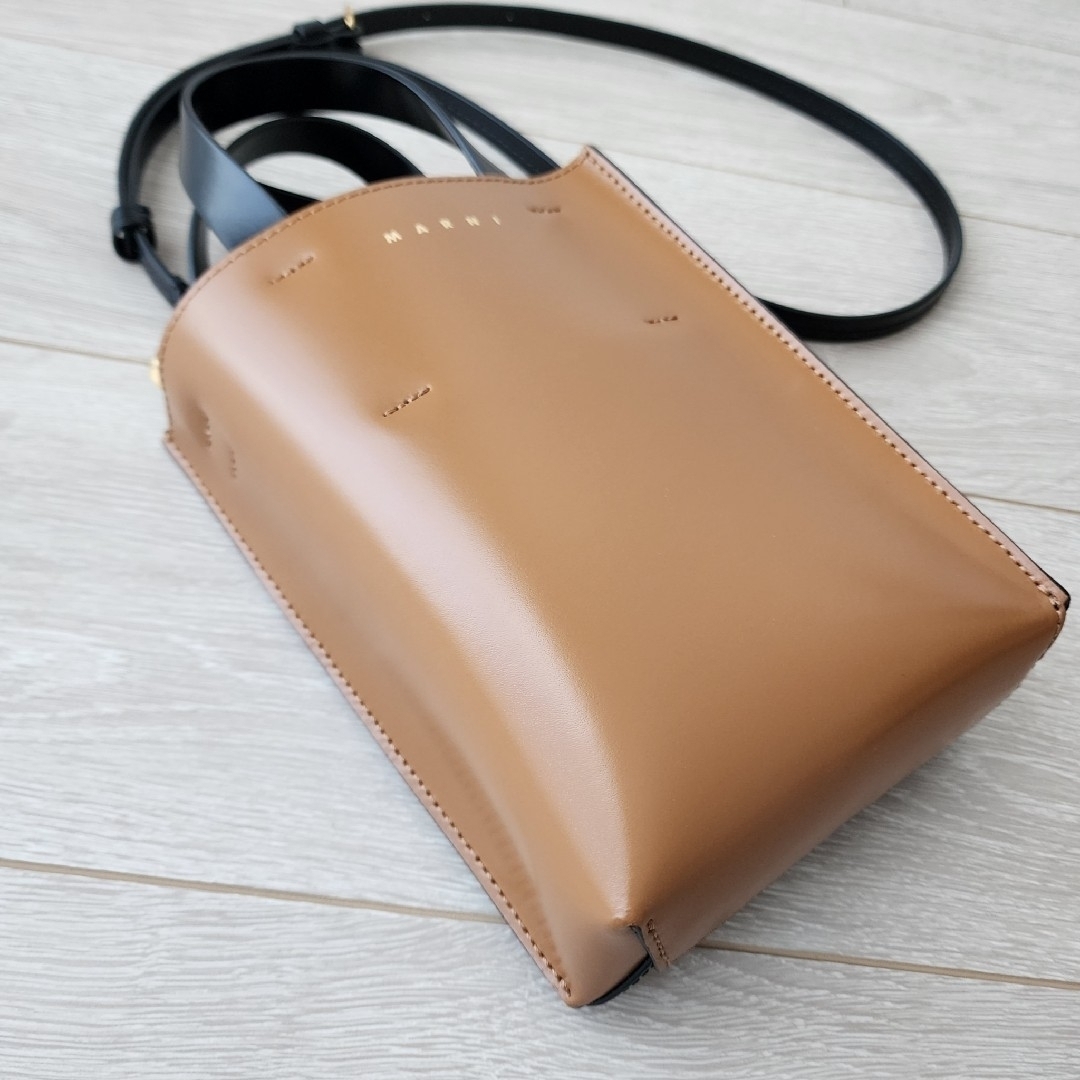 極美品【マルニ】MUSEO ナノ バイカラー 2way ショルダーバッグ