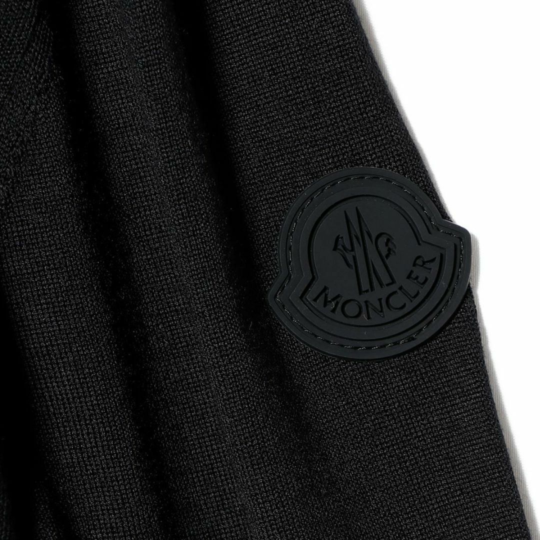 MONCLER(モンクレール)の送料無料 37 MONCLER モンクレール 9C00029 M1180 ブラック クルーネック ニット セーター size XL メンズのトップス(ニット/セーター)の商品写真