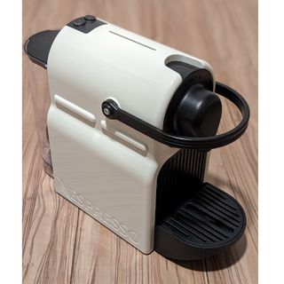 ネスプレッソ(NESPRESSO)のNESPRESSO C40(エスプレッソマシン)