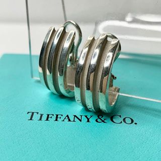 TIFFANY&Co. ビーン  イヤリング K18YG レディース