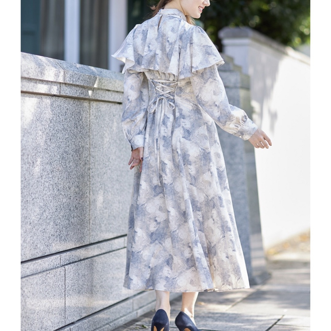 TOCCO closet(トッコクローゼット)のtocco closet バックレースアップワンピース　ボウタイリボン付き レディースのワンピース(ロングワンピース/マキシワンピース)の商品写真