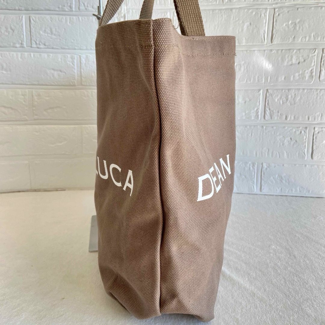 DEAN & DELUCA(ディーンアンドデルーカ)のDEAN&DELUCAディーンアンドデルーカ　ブラウン　トートバック レディースのバッグ(トートバッグ)の商品写真