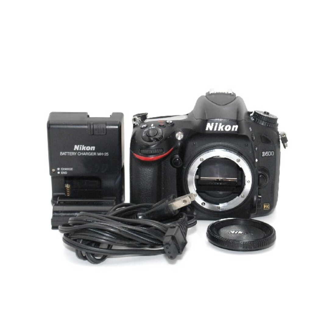 美品 Nikon D600 デジタル一眼レフカメラ　フルサイズ デビューに
