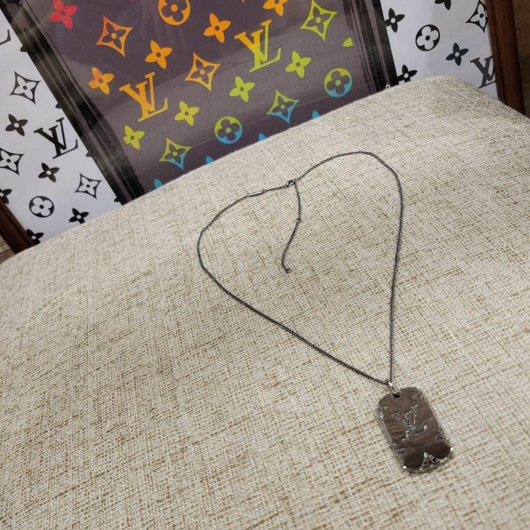 LOUIS VUITTON - ルイヴィトン キラキラ シルバー ロゴ ネックレス