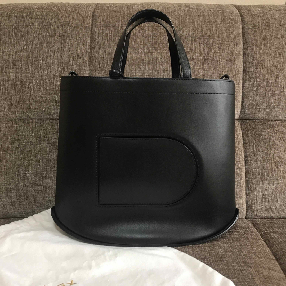 DELVAUX(デルヴォー)のDelvaux pin cabas ブラック レディースのバッグ(トートバッグ)の商品写真