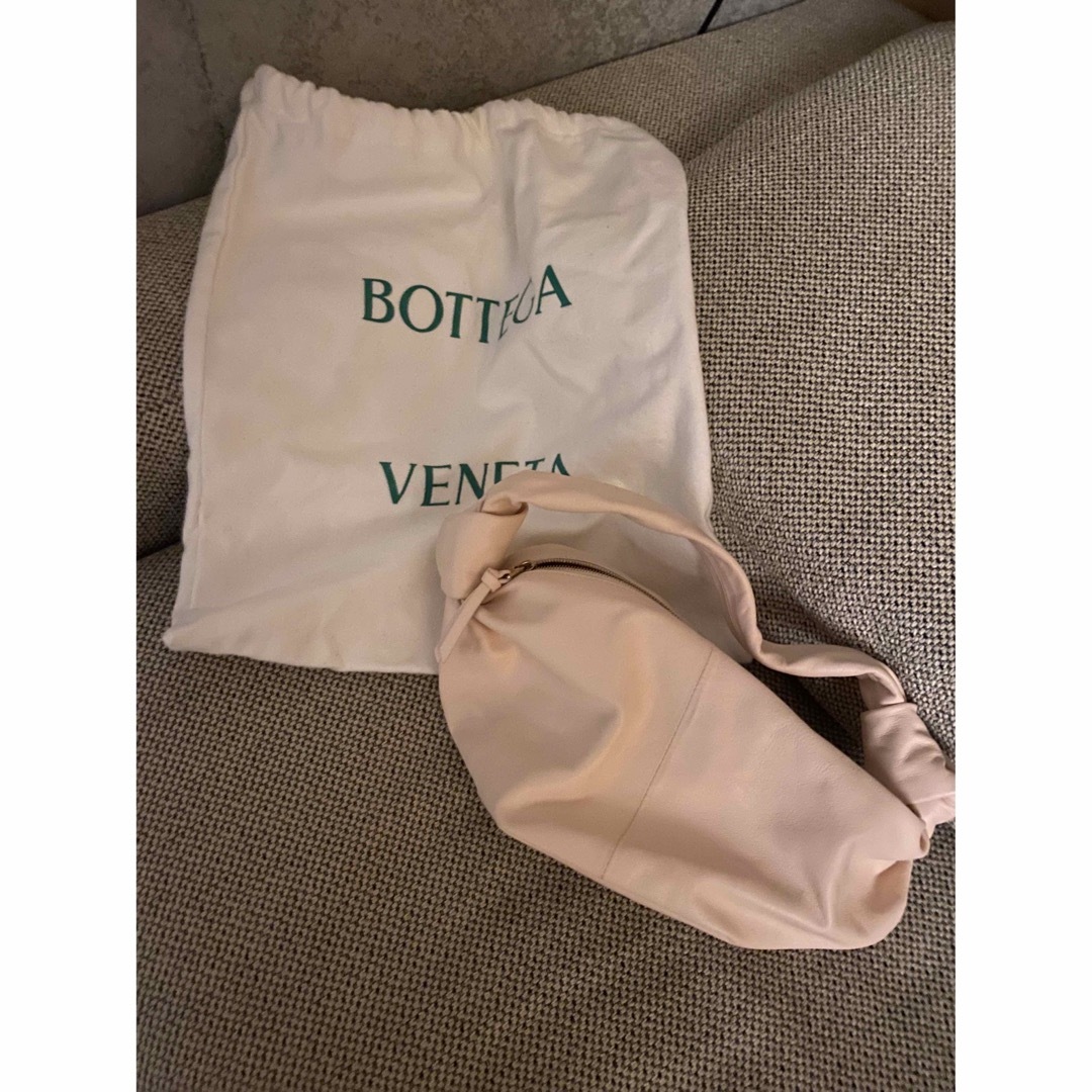 Bottega Veneta - 新品未使用 ボッテガヴェネタ ダブルノット ジョディ