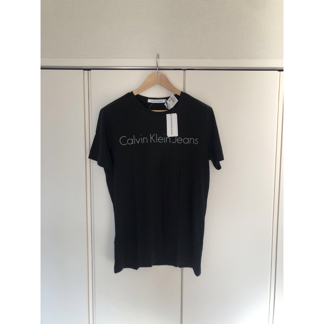 Calvin Klein(カルバンクライン)のカルバンクライン　スリムフィット　Tシャツ　Large Black メンズのトップス(Tシャツ/カットソー(半袖/袖なし))の商品写真