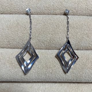 ミキモト(MIKIMOTO)のmikimoto☆ミキモト☆K18☆ピアス☆ダイヤ☆(ピアス)