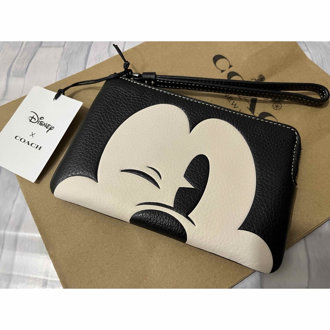 DISNEY X COACH コラボ コーナージップリストレット ミッキー 新品