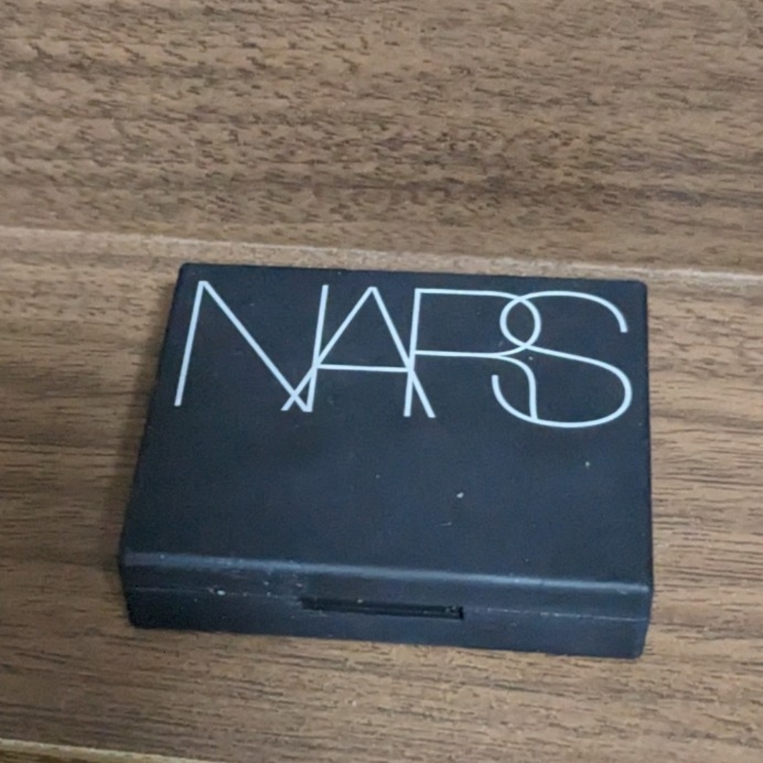 NARS(ナーズ)のNARS シングルアイシャドー 5328 コスメ/美容のベースメイク/化粧品(アイシャドウ)の商品写真