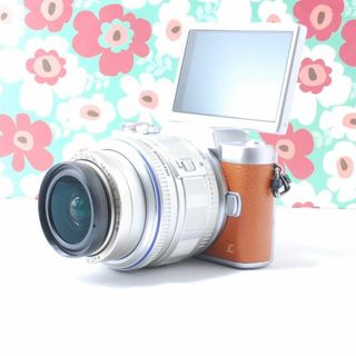 パナソニック(Panasonic)の❤Wi-fi機能搭載❤️LUMIX DC-GF7❤タッチパネル操作❤大人気❤(デジタル一眼)