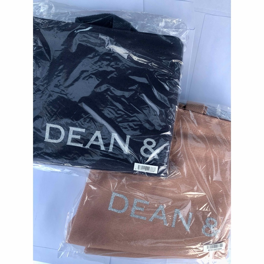 DEAN & DELUCA(ディーンアンドデルーカ)のDEAN & DELUCAチャリティートートバッグ　コーラル＆ブルーグレーL2枚 レディースのバッグ(トートバッグ)の商品写真