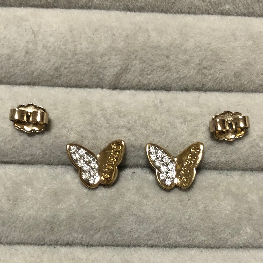 GUESS(ゲス)のguess ピアス レディースのアクセサリー(ピアス)の商品写真