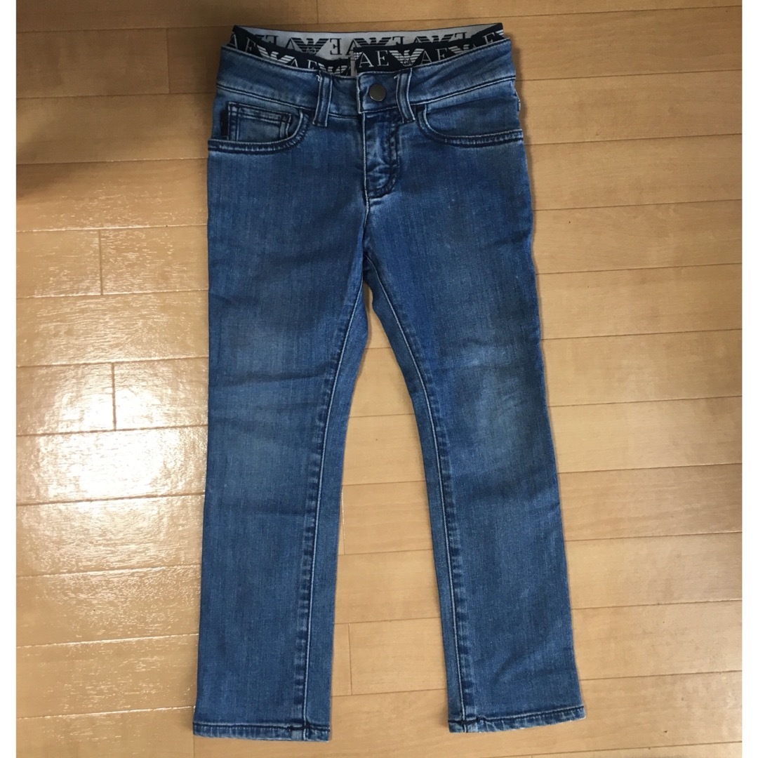 Emporio Armani(エンポリオアルマーニ)の【美品】エンポリオアルマーニ4A106㎝デニムパンツ キッズ/ベビー/マタニティのキッズ服男の子用(90cm~)(パンツ/スパッツ)の商品写真