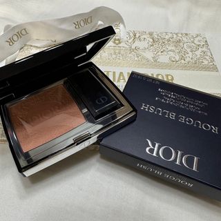 クリスチャンディオール(Christian Dior)のChristian Dior ディオール 211 プレシャスローズ 新品未使用♪(チーク)