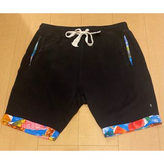 アディダス(adidas)のadidas アディダス ハーフパンツ Oサイズ  中古品(ショートパンツ)