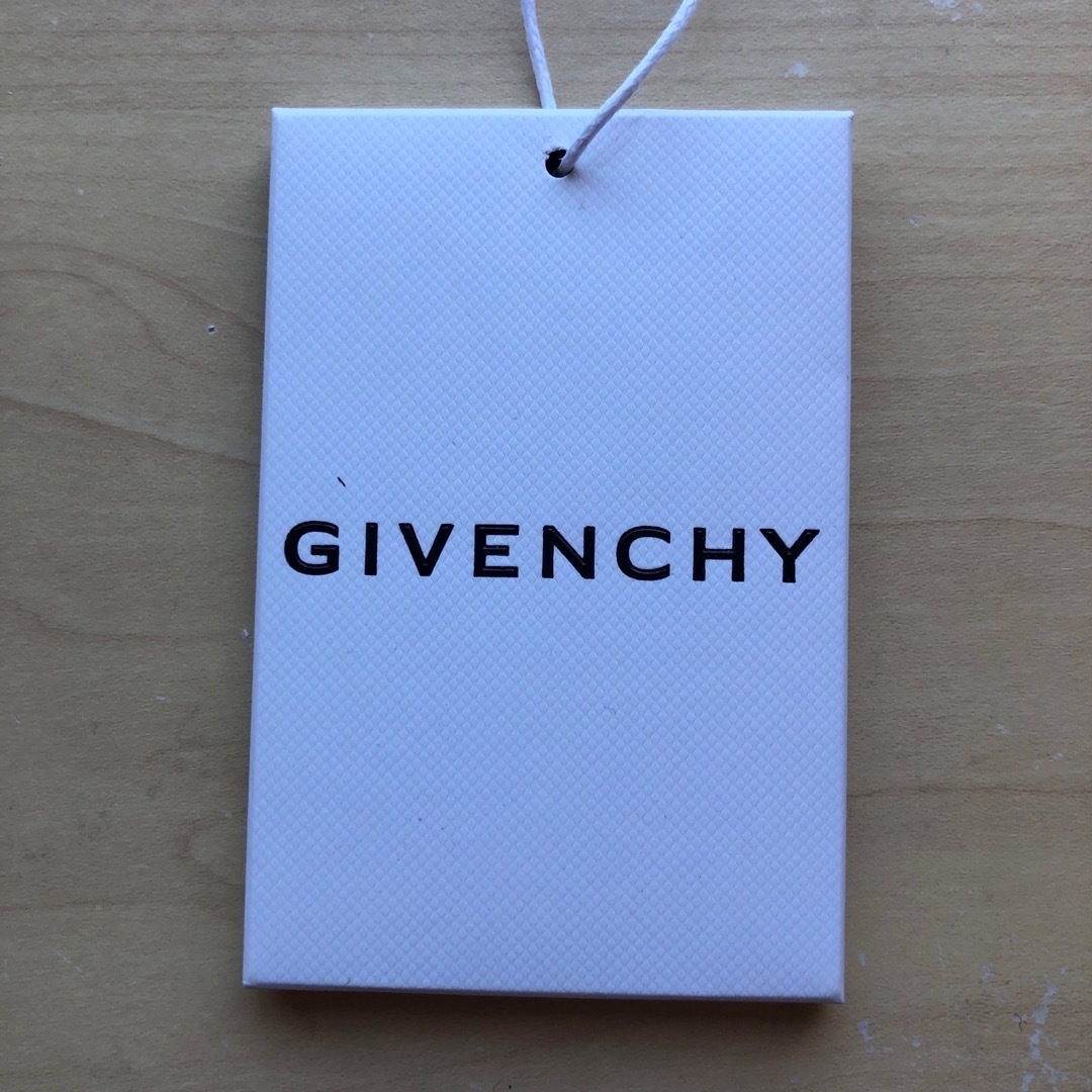 GIVENCHY(ジバンシィ)の★新品★GIVENCHY　リバーシブル　ロゴマフラー　ウール　シルク　イタリア製 レディースのファッション小物(マフラー/ショール)の商品写真