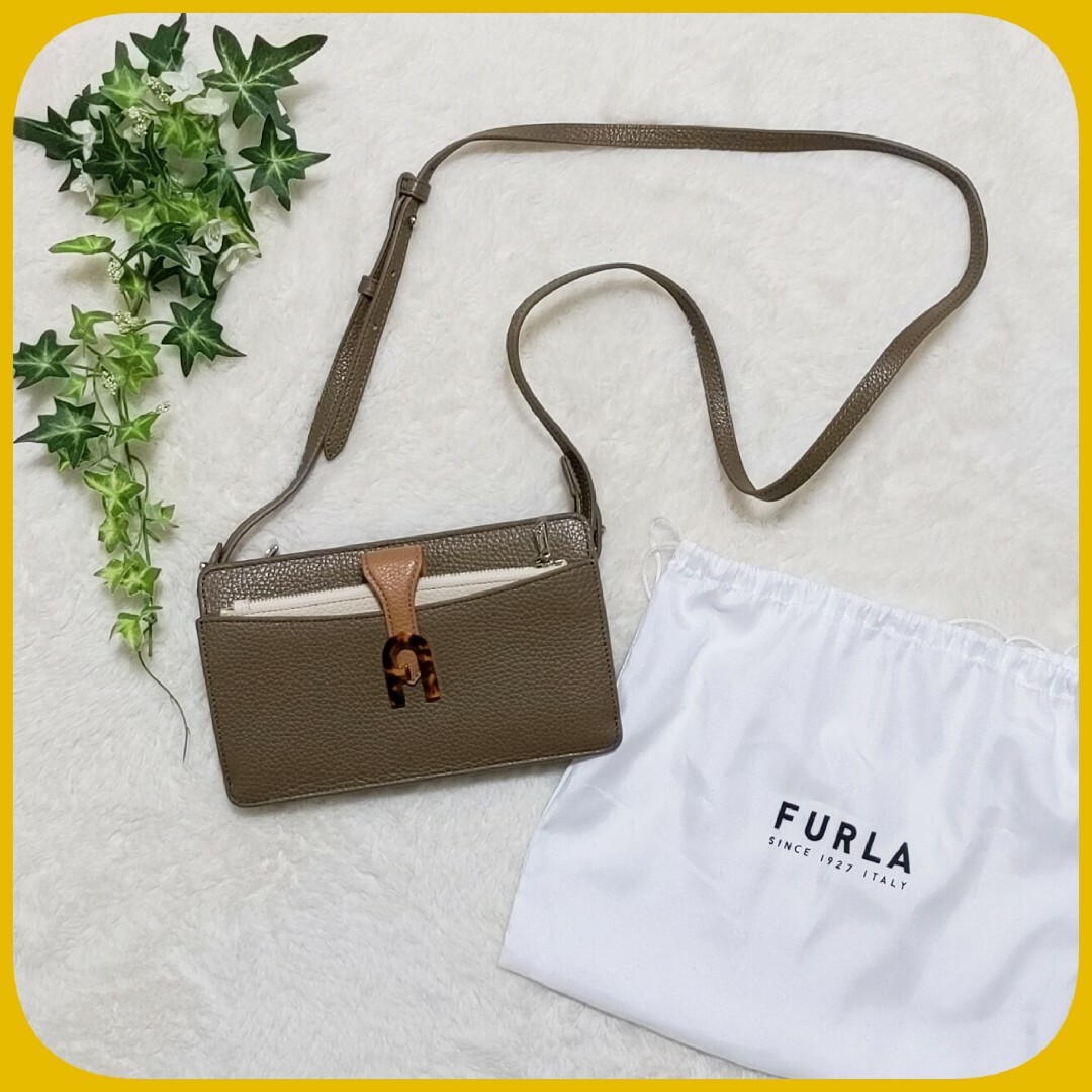 【未使用に近い】FURLA フルラ ショルダーウォレット 現行ロゴ 保存袋付き