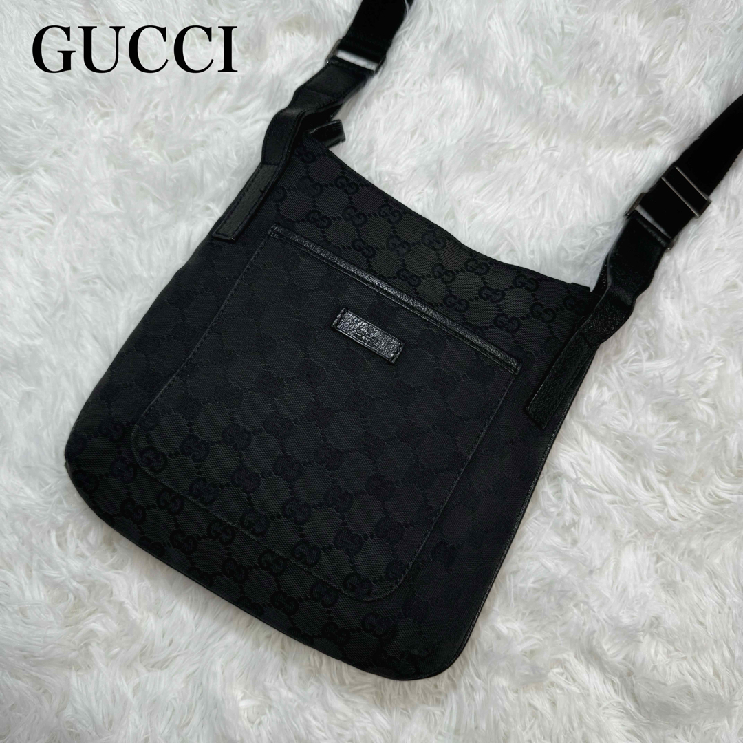 Gucci - 美品✨GUCCI グッチ ショルダーバッグ キャンバス GG柄の通販