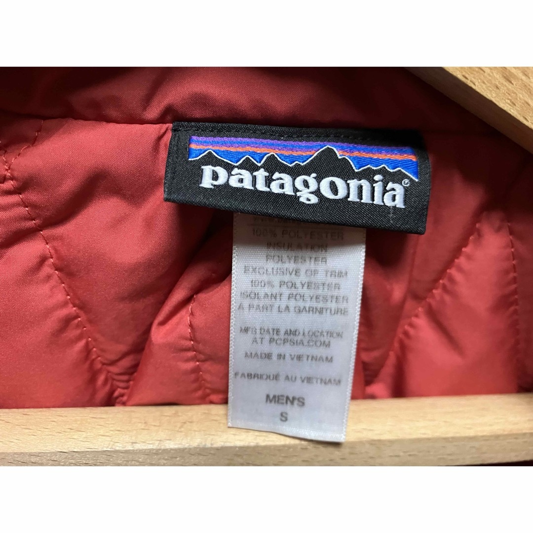 patagonia(パタゴニア)のpatagonia インサレーテッド ベターセーター ベスト S surf  メンズのトップス(ベスト)の商品写真