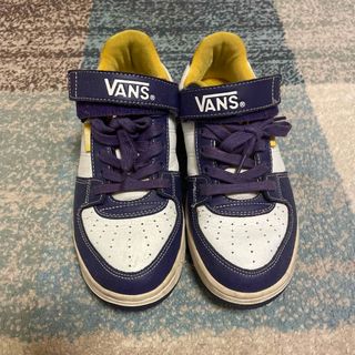 ヴァンズ(VANS)の値下げ中　vans V-2051AC  23.0 バンズシューズ(スニーカー)