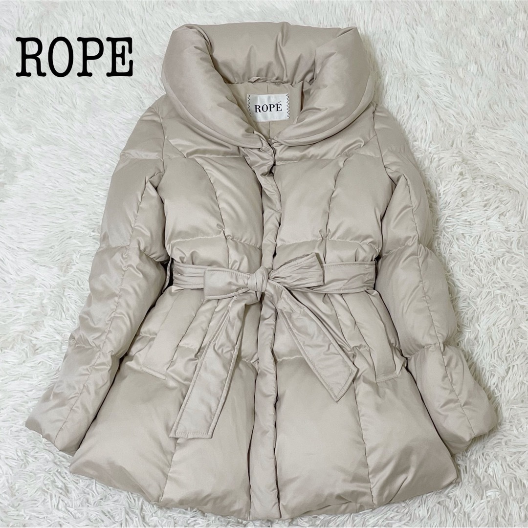 ROPE’(ロペ)の美品　ROPE   ロペ　ショールカラーダウンコート　ミドル丈　38 レディースのジャケット/アウター(ダウンコート)の商品写真