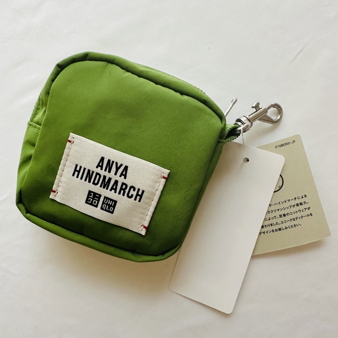 ANYA HINDMARCH(アニヤハインドマーチ)のユニクロ アニヤハインドマーチ バッカブル エコバッグ  グリーン  レディースのバッグ(エコバッグ)の商品写真