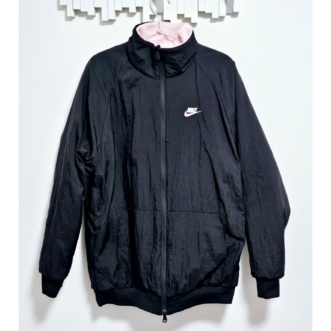 NIKE(ナイキ)のNIKE REVERSIBLE BIG SWOOSH BOA JACKET メンズのジャケット/アウター(ブルゾン)の商品写真