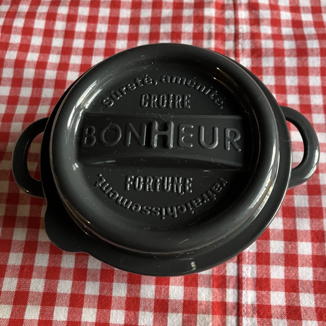 Bonheur(ボヌール)のBONHEUR容器、ランチョンマット インテリア/住まい/日用品のキッチン/食器(テーブル用品)の商品写真