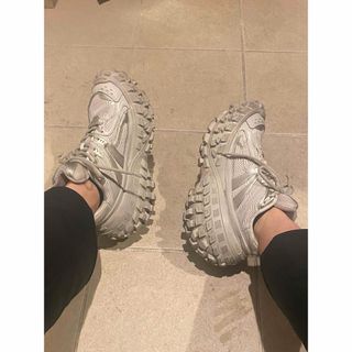 バレンシアガ(Balenciaga)のbalenciaga ディフェンダー 41(スニーカー)