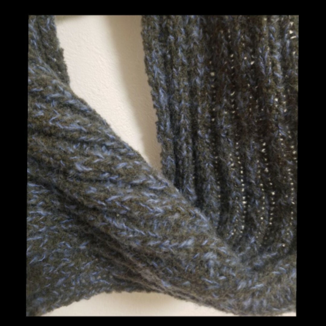 手編み　マフラー　スヌード　ストール　ウール　ハンドメイド レディースのファッション小物(マフラー/ショール)の商品写真