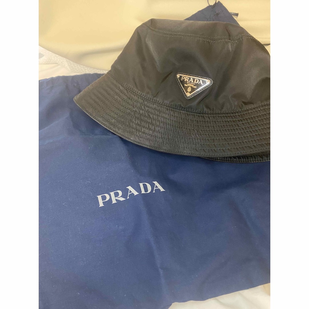 PRADA(プラダ)のPRADA バケハ レディースの帽子(ハット)の商品写真