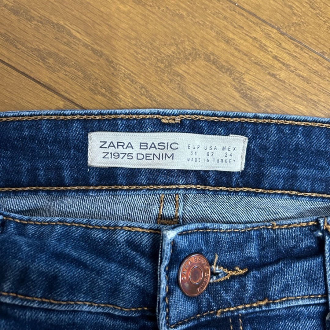 ZARA(ザラ)のZARAストレッチスキニーデニム34 SからXS レディースのパンツ(デニム/ジーンズ)の商品写真