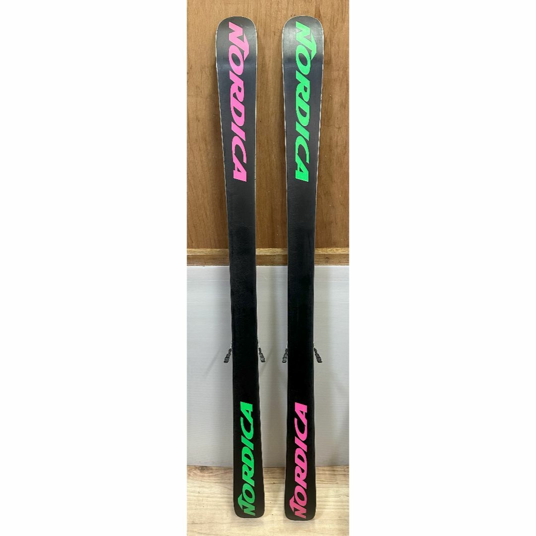 NORDICA(ノルディカ)のノルディカ☆エルパコ☆ツインチップ☆中古☆177cm スポーツ/アウトドアのスキー(板)の商品写真