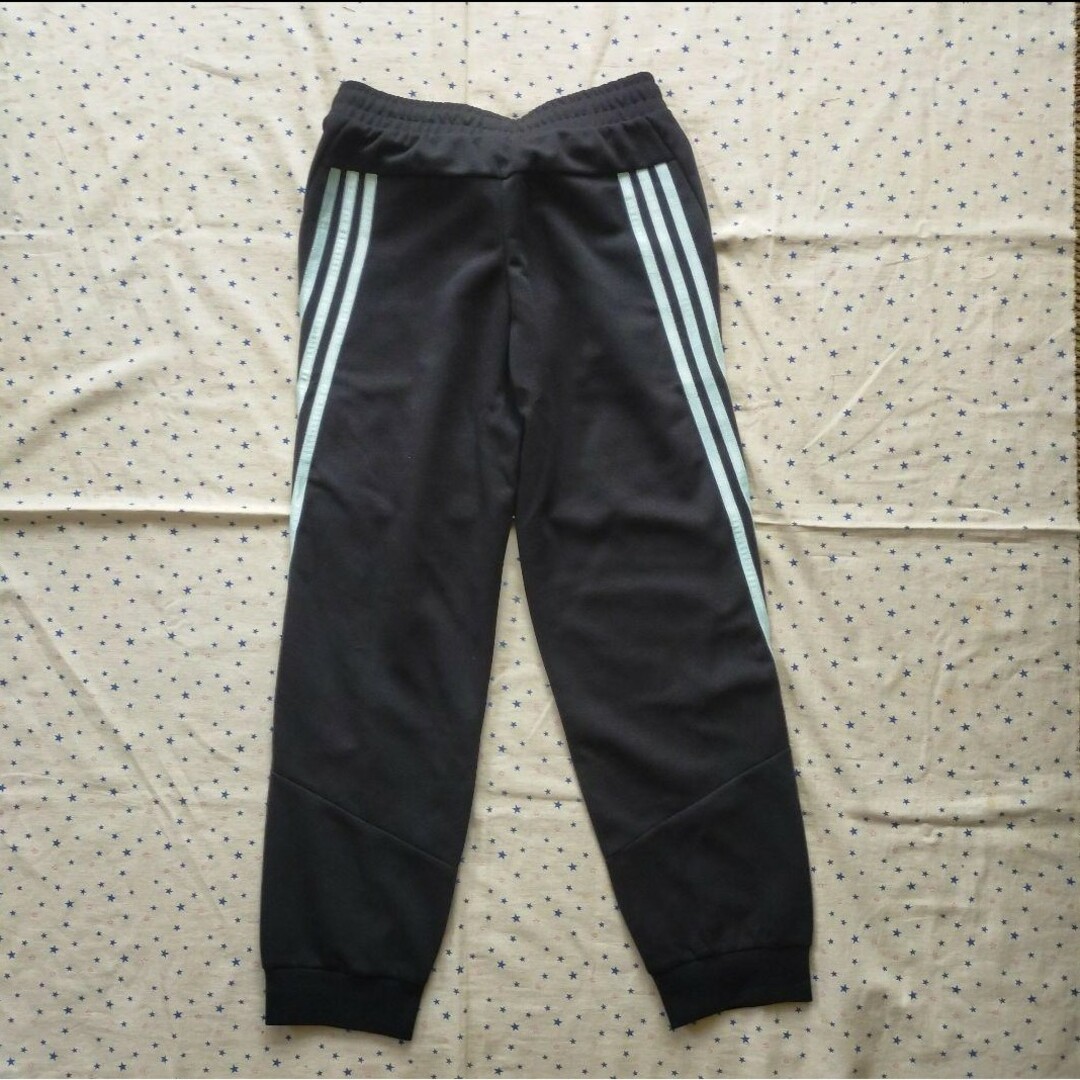 adidas(アディダス)のadidas アディダス スウェット ジャージ トレーニングパンツ(150) キッズ/ベビー/マタニティのキッズ服女の子用(90cm~)(パンツ/スパッツ)の商品写真