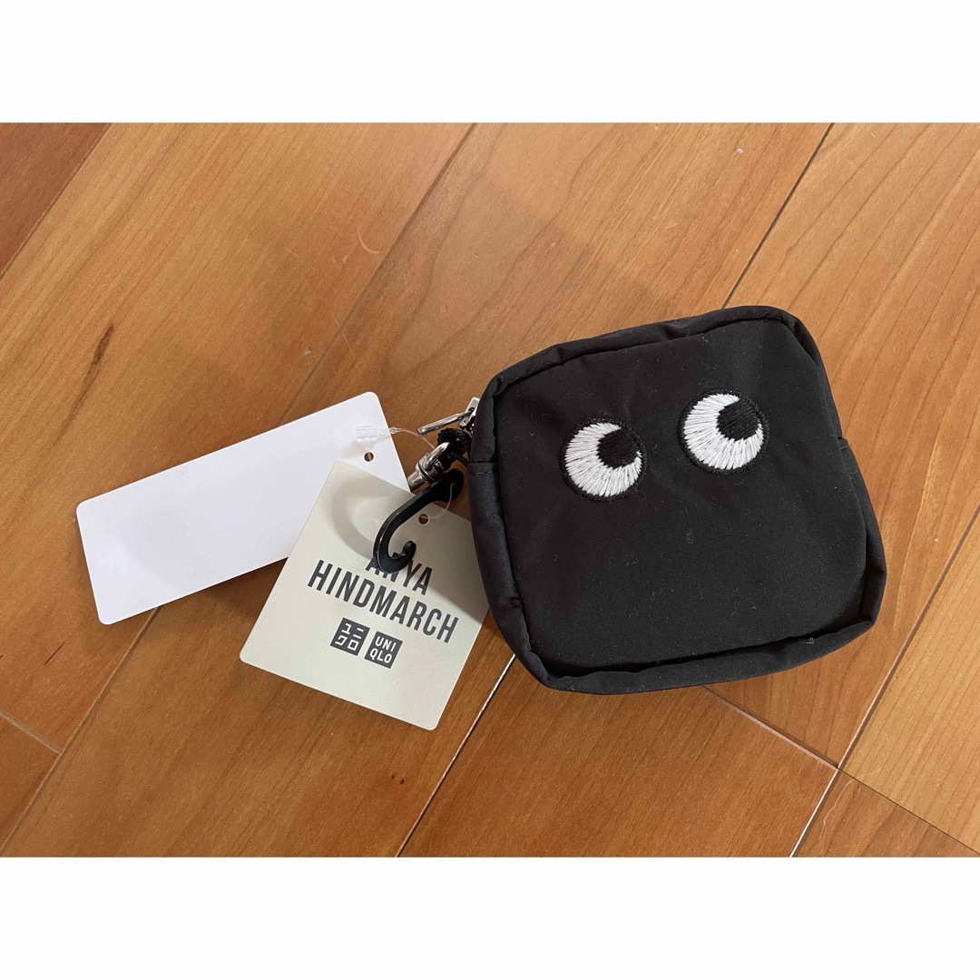 ANYA HINDMARCH(アニヤハインドマーチ)の新品 タグ付き ユニクロ アニヤハインドマーチ エコバッグ  レディースのバッグ(エコバッグ)の商品写真