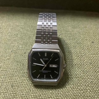 アルバ(ALBA)のSEIKO アルバ　紳士時計　電池新品　デイデイト　腕時計　スクエア　レトロ(腕時計(アナログ))