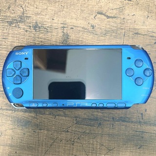 プレイステーションポータブル(PlayStation Portable)のPSP 本体(携帯用ゲーム機本体)