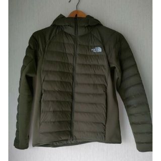 ノースフェイス(THE NORTH FACE) フリース(レッド/赤色系)の通販 600