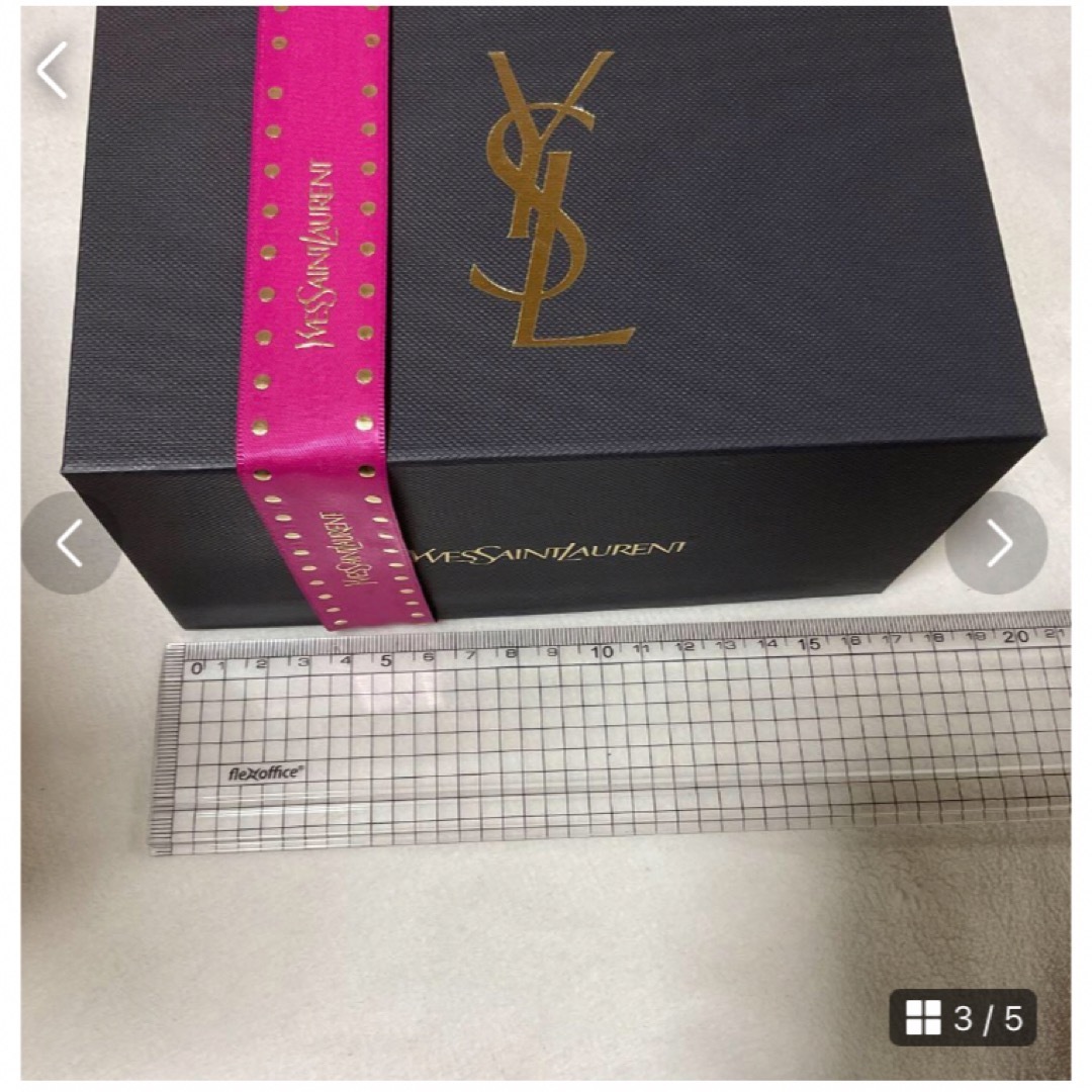 Yves Saint Laurent(イヴサンローラン)の【数量限定セール】イブサンローランギフトボックス　ショッピングバック付き送料込み インテリア/住まい/日用品のオフィス用品(ラッピング/包装)の商品写真