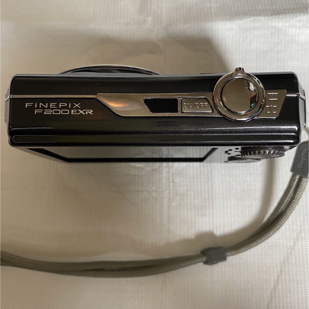 FUJIFILM FINEPIX F200EXR ブラック カメラ FUJIFILM FINEPIX F200EXR ブラック カメラ