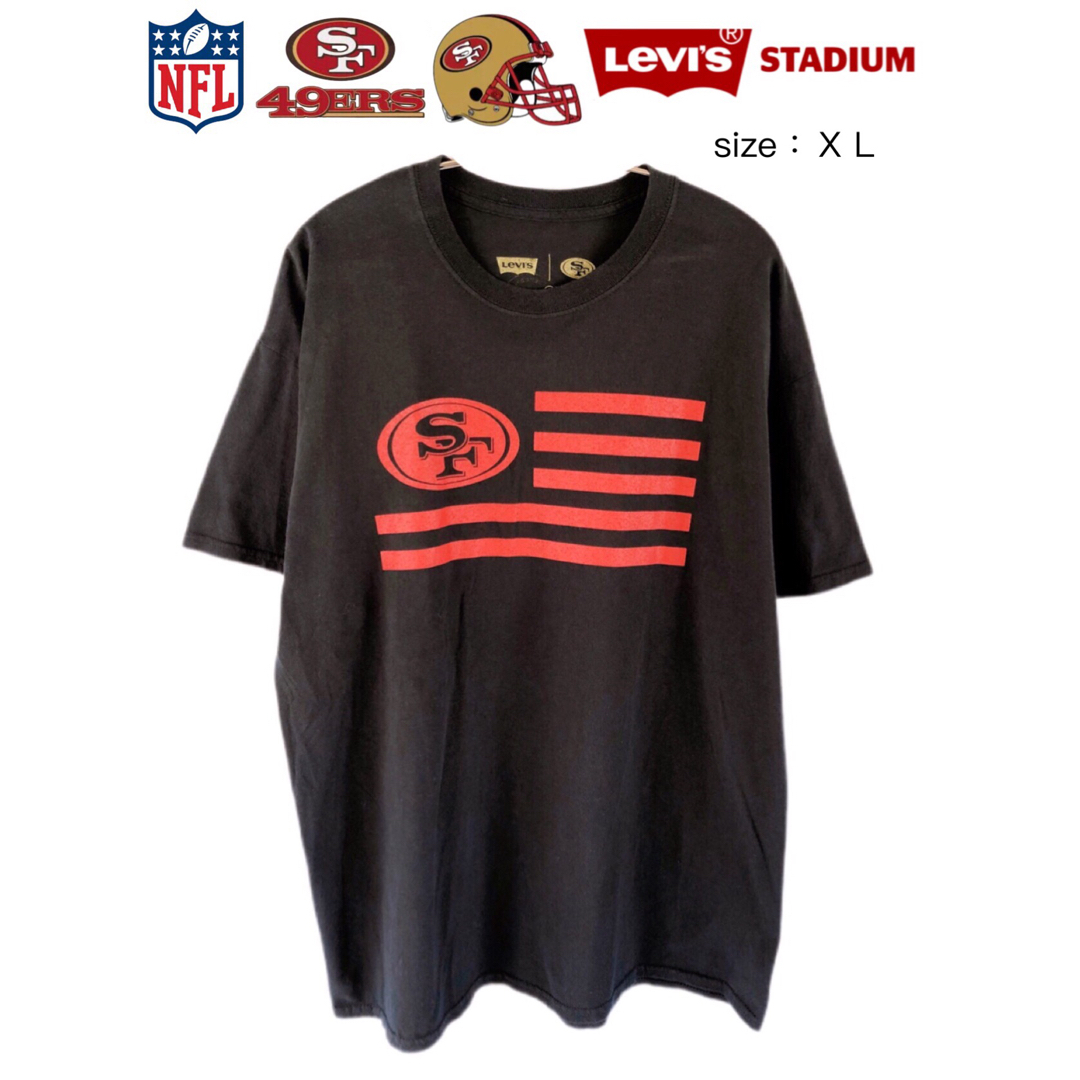 Levi's(リーバイス)のNFL　49ers　LEVI’Sスタジアム　Tシャツ　XL　黒　USA古着 メンズのトップス(Tシャツ/カットソー(半袖/袖なし))の商品写真