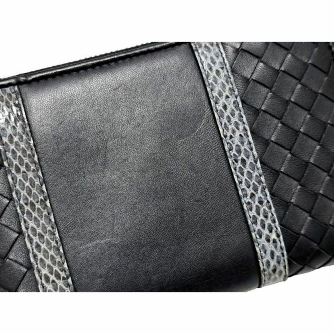 Bottega Veneta(ボッテガヴェネタ)のボッテガヴェネタ イントレチャート 財布 パイソン ラウンドファスナー 長財布 メンズのファッション小物(長財布)の商品写真