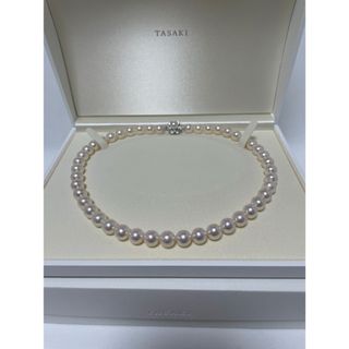 タサキ(TASAKI)のタサキ　大珠　9〜9.5㎜未満　あこやパールネックレス　ダイヤ留め金　美品(ネックレス)