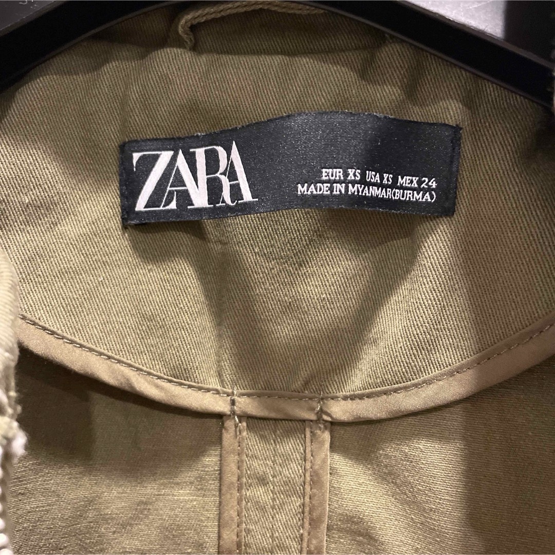 ZARA(ザラ)のZARA ミリタリージャケット レディースのジャケット/アウター(ミリタリージャケット)の商品写真