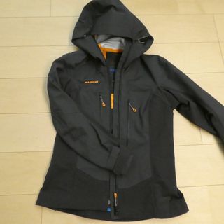 マムート(Mammut)のEisfeld Guide SO Hooded Jacket Women(その他)