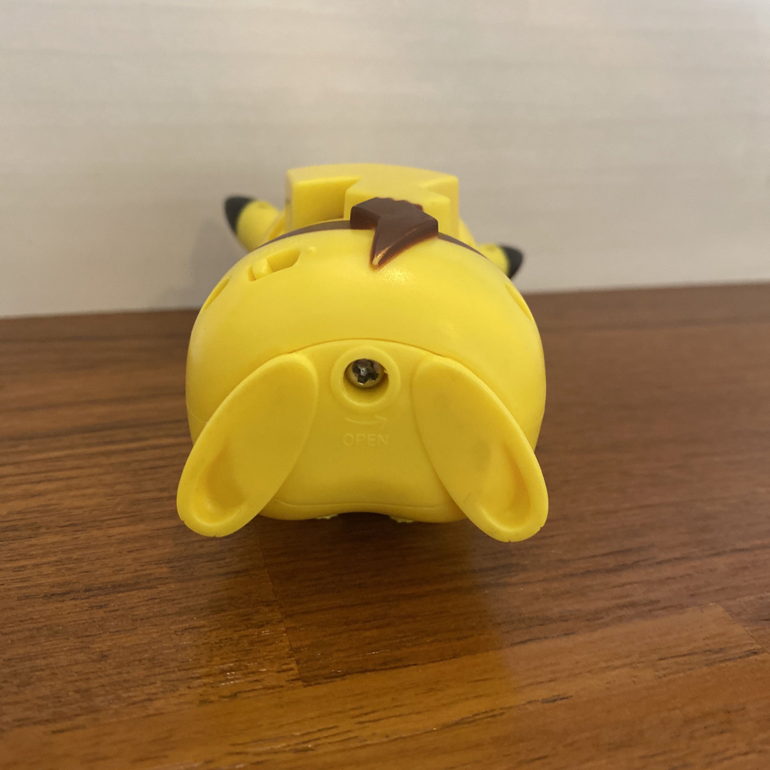 Takara Tomy(タカラトミー)のねぇHelloPika ハロピカ　中古美品 エンタメ/ホビーのおもちゃ/ぬいぐるみ(キャラクターグッズ)の商品写真